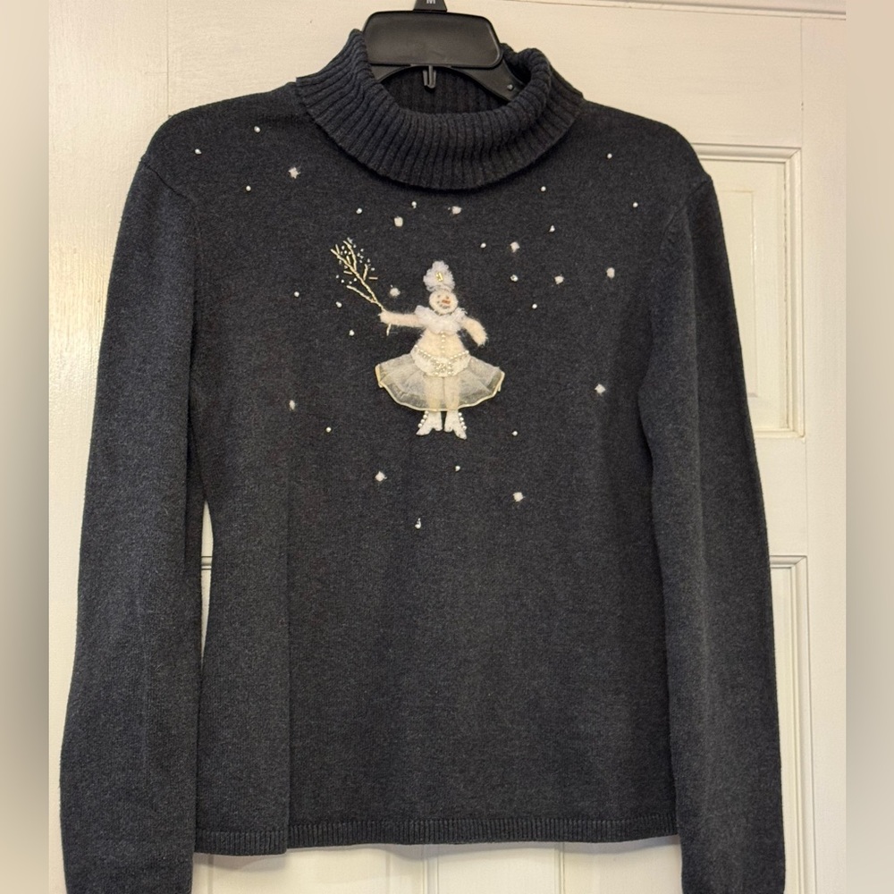Gray Turtleneck Sweater with Embroidered Design